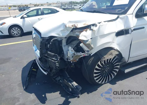 2018 Lincoln Navigator L Black Label from USA, damaged, VIN 5LMJJ3TT0JEL13071